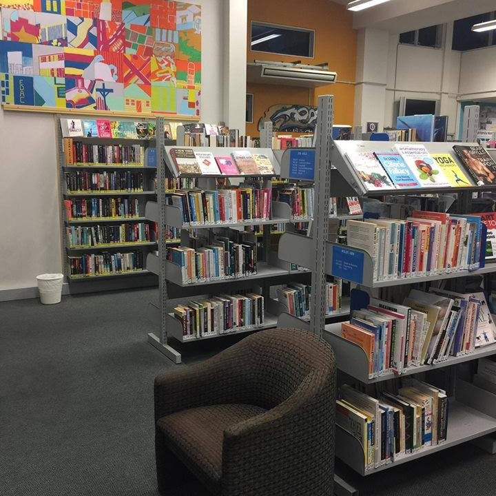 Naenae Community Library