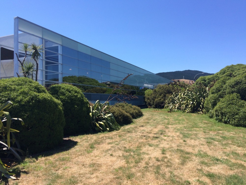 Paraparaumu Library