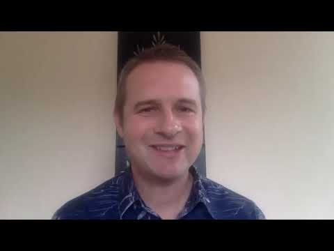 Ross Calman in an #NZCYA Books Alive event with LIANZA